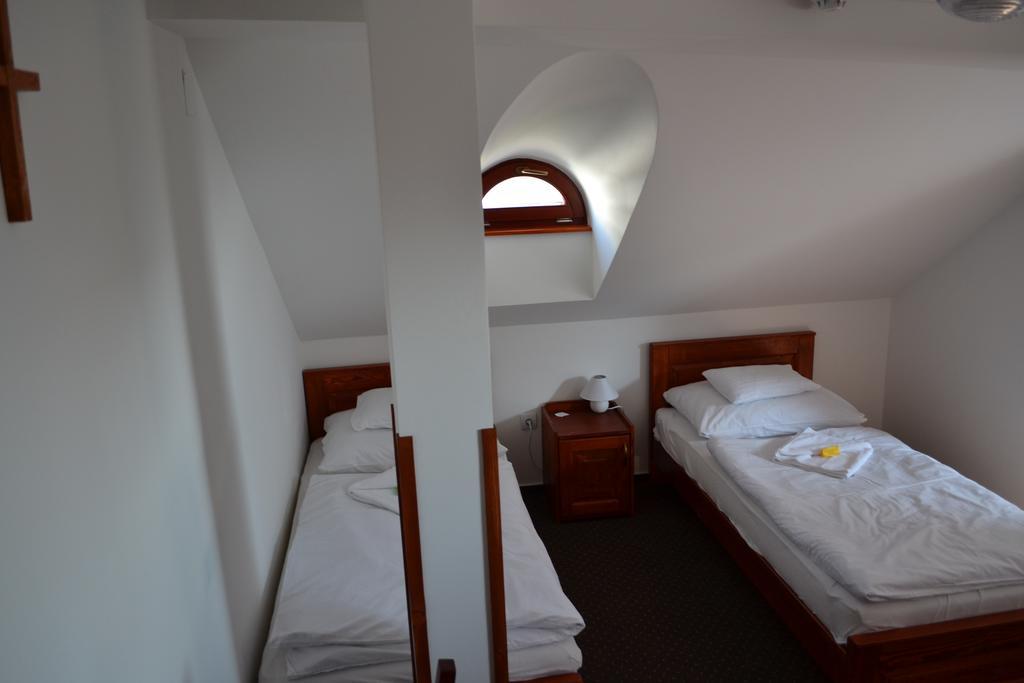 Althann Vendégház és Konferencia Központ Vác Habitación foto